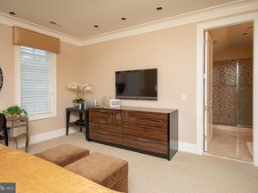 1121 Jefferson Lane, Huntingdon Valley PA 19006