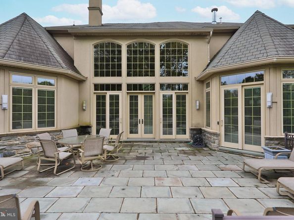 1121 Jefferson Lane, Huntingdon Valley PA 19006