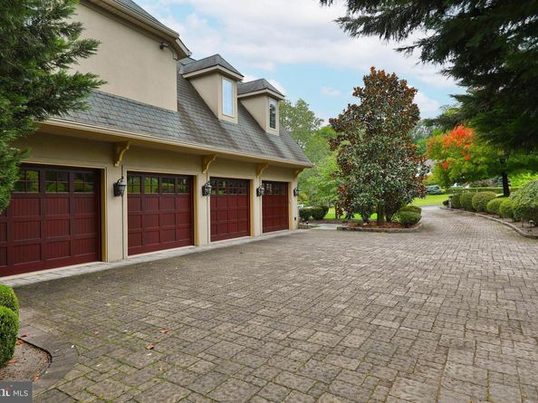 1121 Jefferson Lane, Huntingdon Valley PA 19006