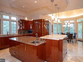 1121 Jefferson Lane, Huntingdon Valley PA 19006