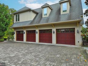 1121 Jefferson Lane, Huntingdon Valley PA 19006