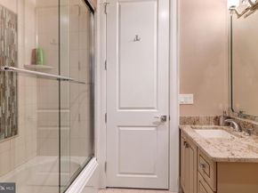1121 Jefferson Lane, Huntingdon Valley PA 19006