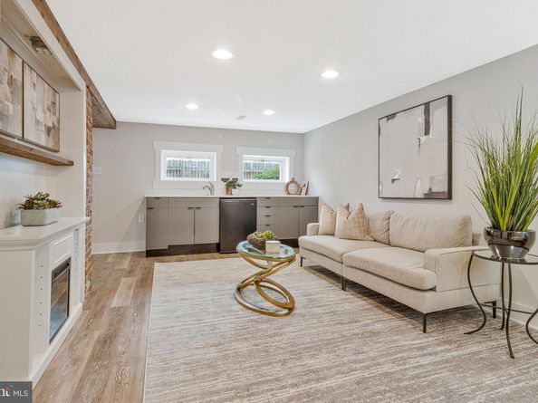 716 E Street NE, Washington DC 20002