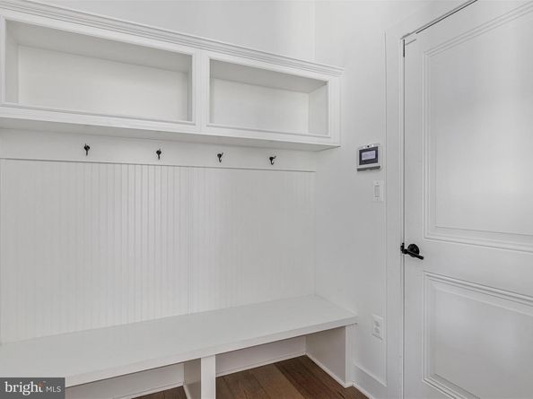 3557 Orchid Pond Way, Oakton VA 22124