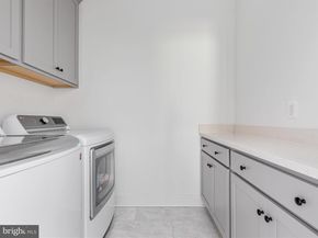 3557 Orchid Pond Way, Oakton VA 22124