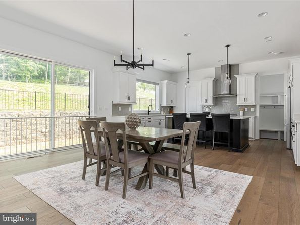 3557 Orchid Pond Way, Oakton VA 22124
