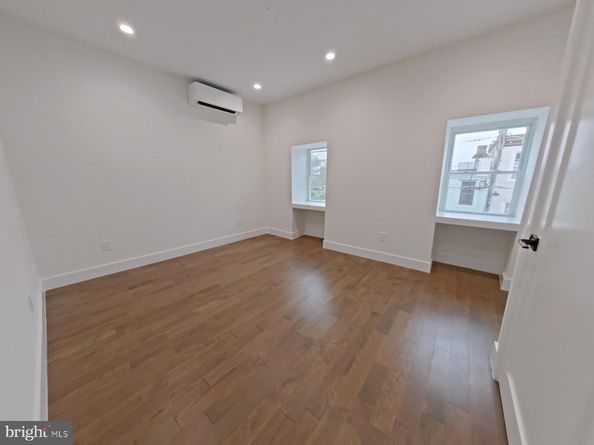2165 E Firth Street, Philadelphia PA 19125