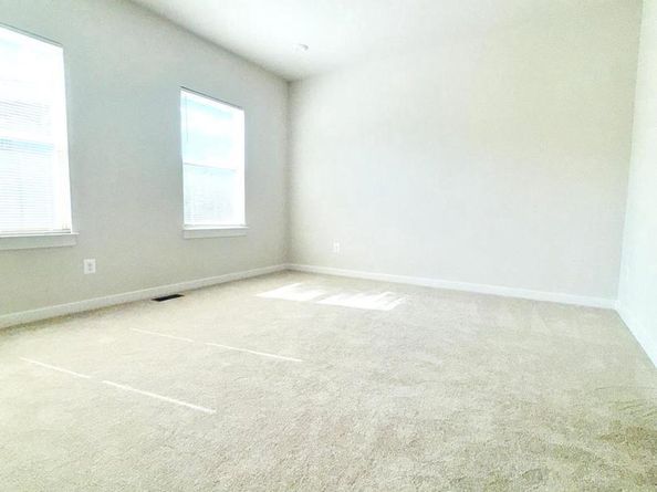 1165 Herndon Parkway Parkway, Herndon VA 20170