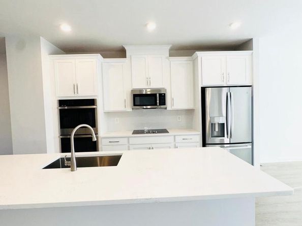 1165 Herndon Parkway Parkway, Herndon VA 20170