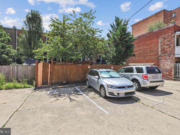 1811 T Street NW, Washington DC 20009
