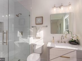 5631 Macarthur Boulevard NW, Washington DC 20016