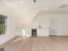 5631 Macarthur Boulevard NW, Washington DC 20016
