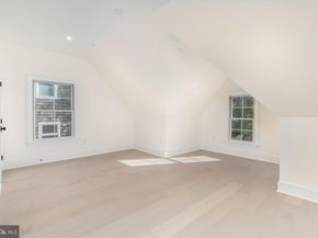 5631 Macarthur Boulevard NW, Washington DC 20016