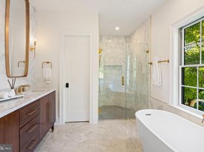 5631 Macarthur Boulevard NW, Washington DC 20016