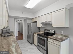 5505 Seminary Road 505N, Falls Church VA 22041
