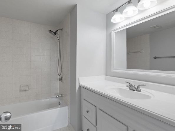 5505 Seminary Road 505N, Falls Church VA 22041