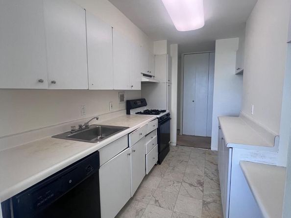 3600 Conshohocken Avenue 1010, Philadelphia PA 19131