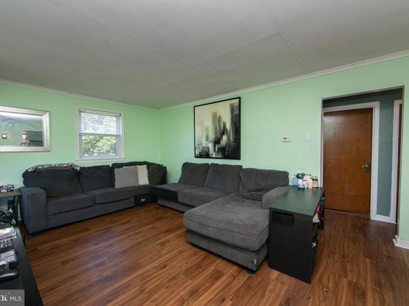 7701 Fairfield Street, Philadelphia PA 19152