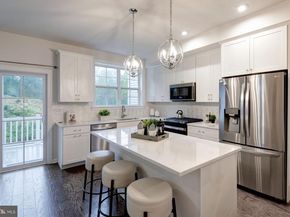 312 Rock Run Circle, Broomall PA 19008