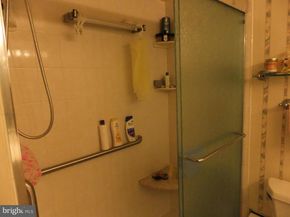 1637 Oakwood Drive S115, Narberth PA 19072