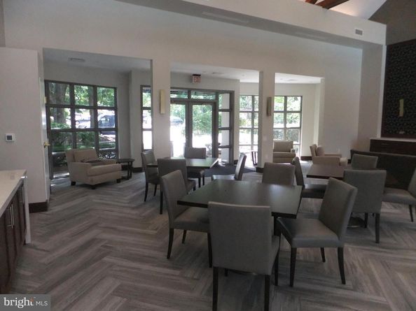 1637 Oakwood Drive S115, Narberth PA 19072