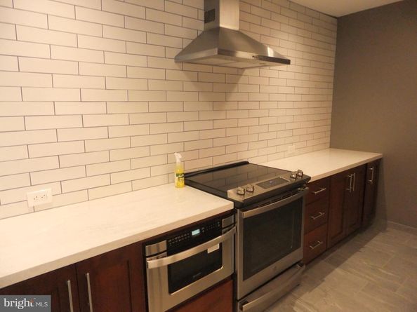 1637 Oakwood Drive S115, Narberth PA 19072