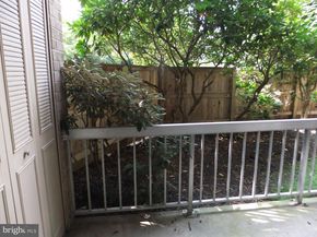 1637 Oakwood Drive S115, Narberth PA 19072