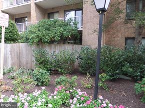 1637 Oakwood Drive S115, Narberth PA 19072