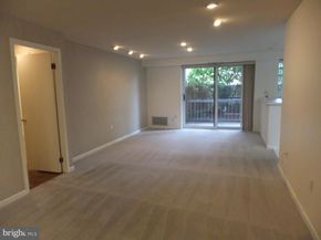 1637 Oakwood Drive S115, Narberth PA 19072