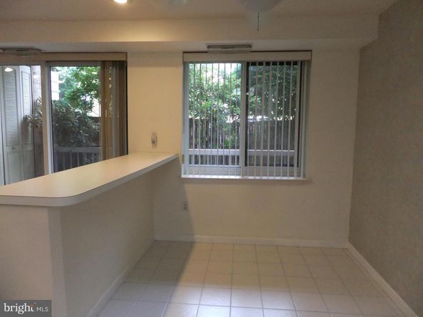 1637 Oakwood Drive S115, Narberth PA 19072