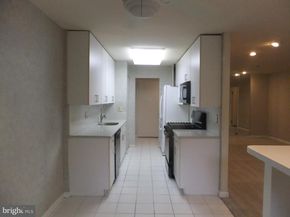 1637 Oakwood Drive S115, Narberth PA 19072