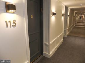 1637 Oakwood Drive S115, Narberth PA 19072