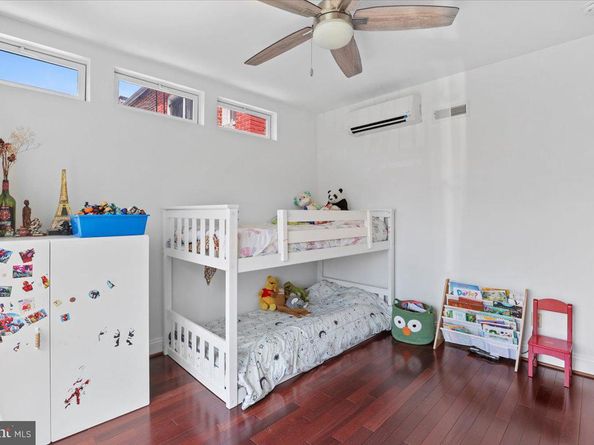1832 Calvert Street NW 3, Washington DC 20009