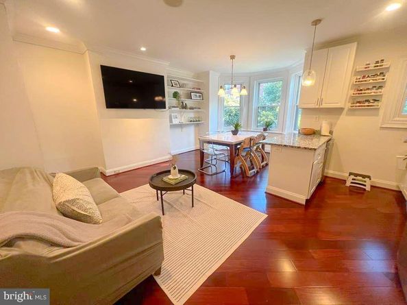 1832 Calvert Street NW 3, Washington DC 20009