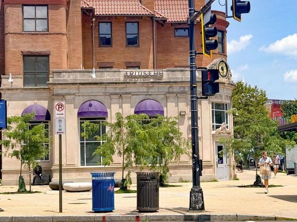 1832 Calvert Street NW 3, Washington DC 20009
