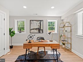 903 E Timber Branch Parkway, Alexandria VA 22302