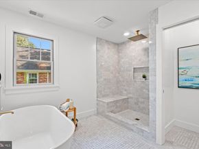 903 E Timber Branch Parkway, Alexandria VA 22302