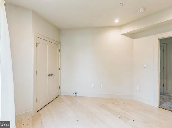 4613 Minnesota Avenue NE 2, Washington DC 20019