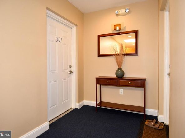 617 Jefferson Street NW 301, Washington DC 20011