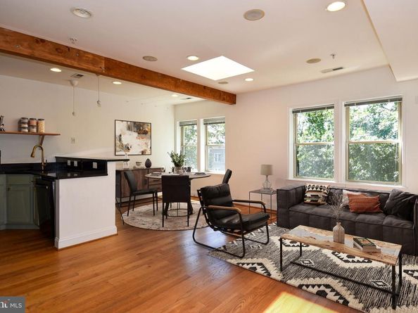617 Jefferson Street NW 301, Washington DC 20011