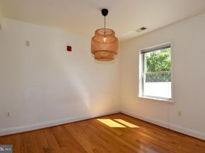 617 Jefferson Street NW 301, Washington DC 20011