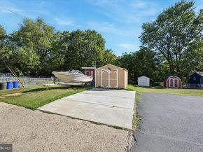 423 Seven Oaks Drive, Clifton Heights PA 19018
