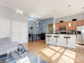 1240 4TH Street NW 200, Washington DC 20001
