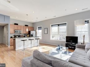 1240 4TH Street NW 200, Washington DC 20001