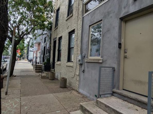 2107 E Susquehanna Avenue, Philadelphia PA 19125
