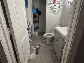 1638 W Cheltenham Avenue, Philadelphia PA 19126