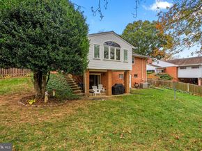 7515 Fairwood Lane, Falls Church VA 22046