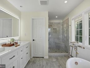 300 Lewis Street NW, Vienna VA 22180