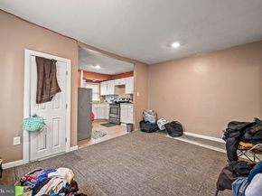 4925 Royal Street, Philadelphia PA 19144