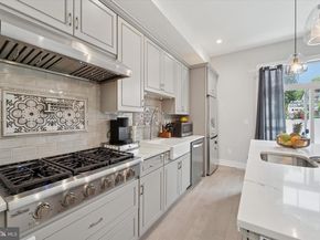 488 Evergreen Avenue, Philadelphia PA 19128